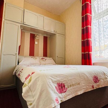 Delamere Hotel แบล็คพูล ภายนอก รูปภาพ