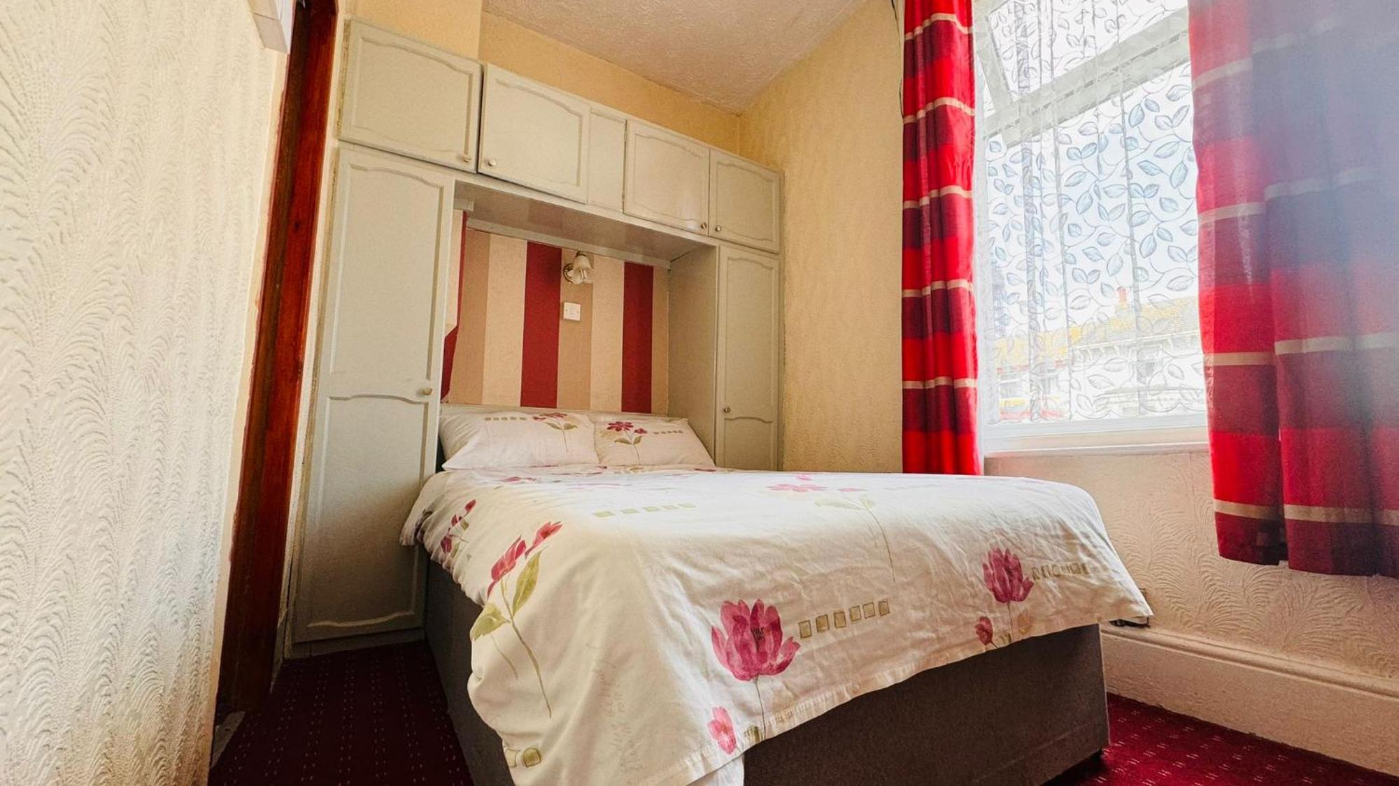 Delamere Hotel แบล็คพูล ภายนอก รูปภาพ